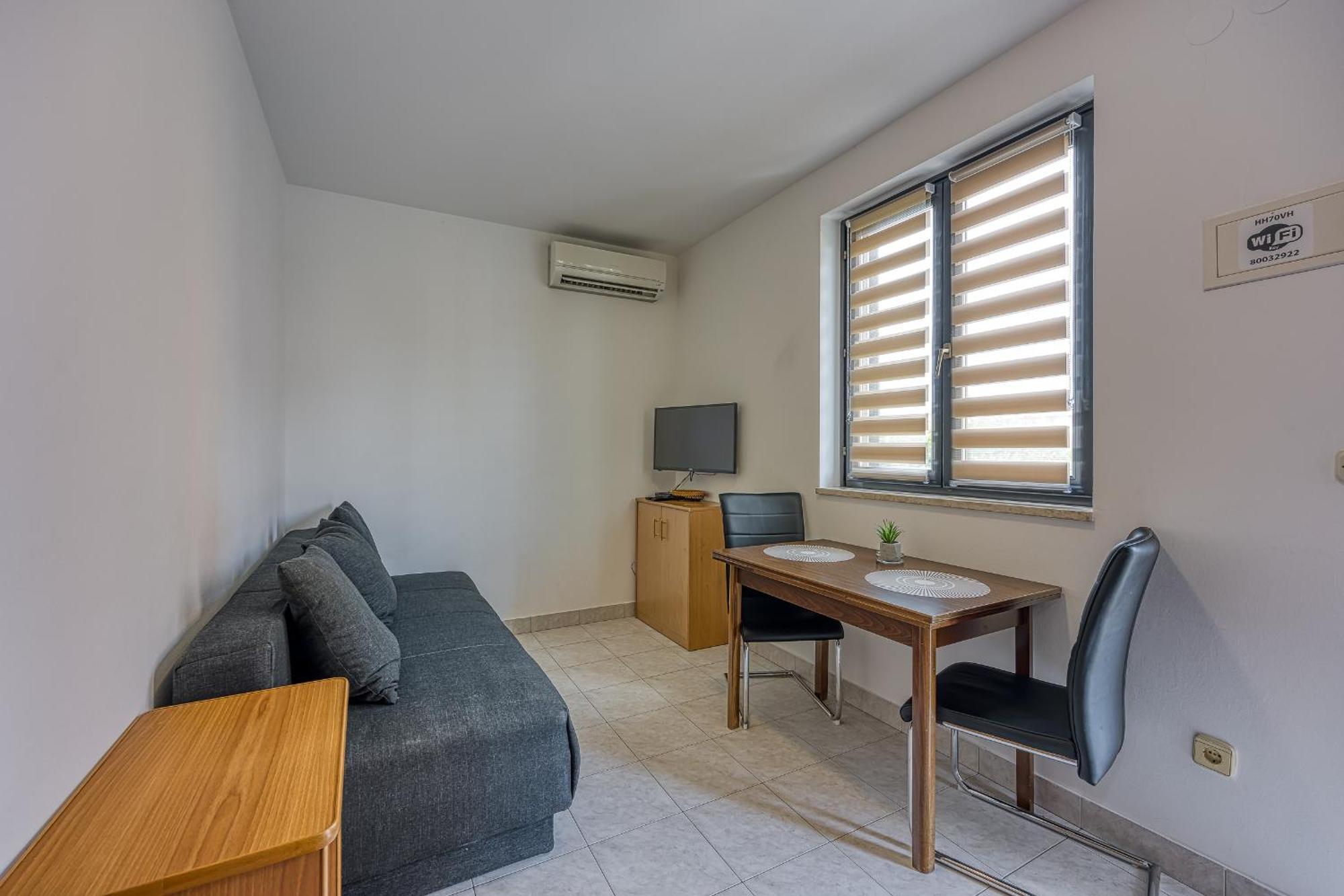 Punta B Ξενοδοχείο Πόρετς Εξωτερικό φωτογραφία